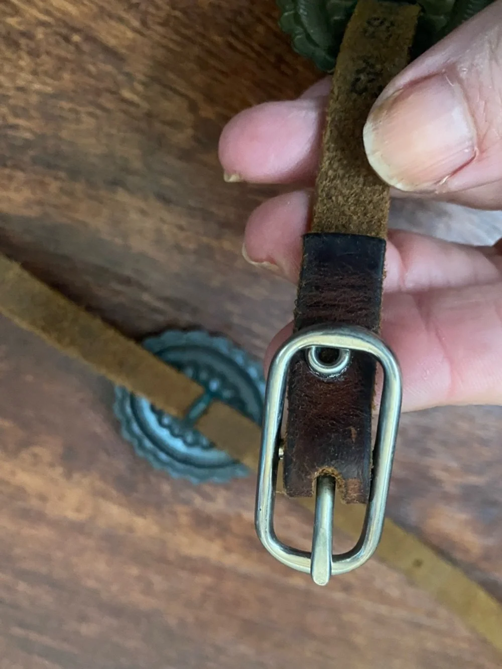 Vintage silver and leather Concho belt!! - Picture 4 of 8